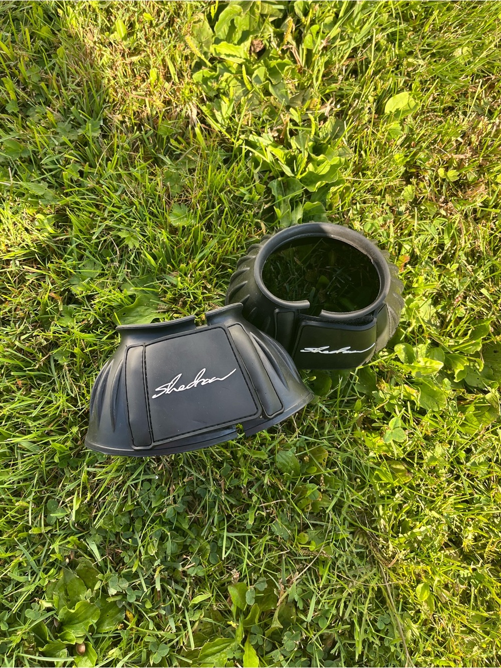 Bell boots